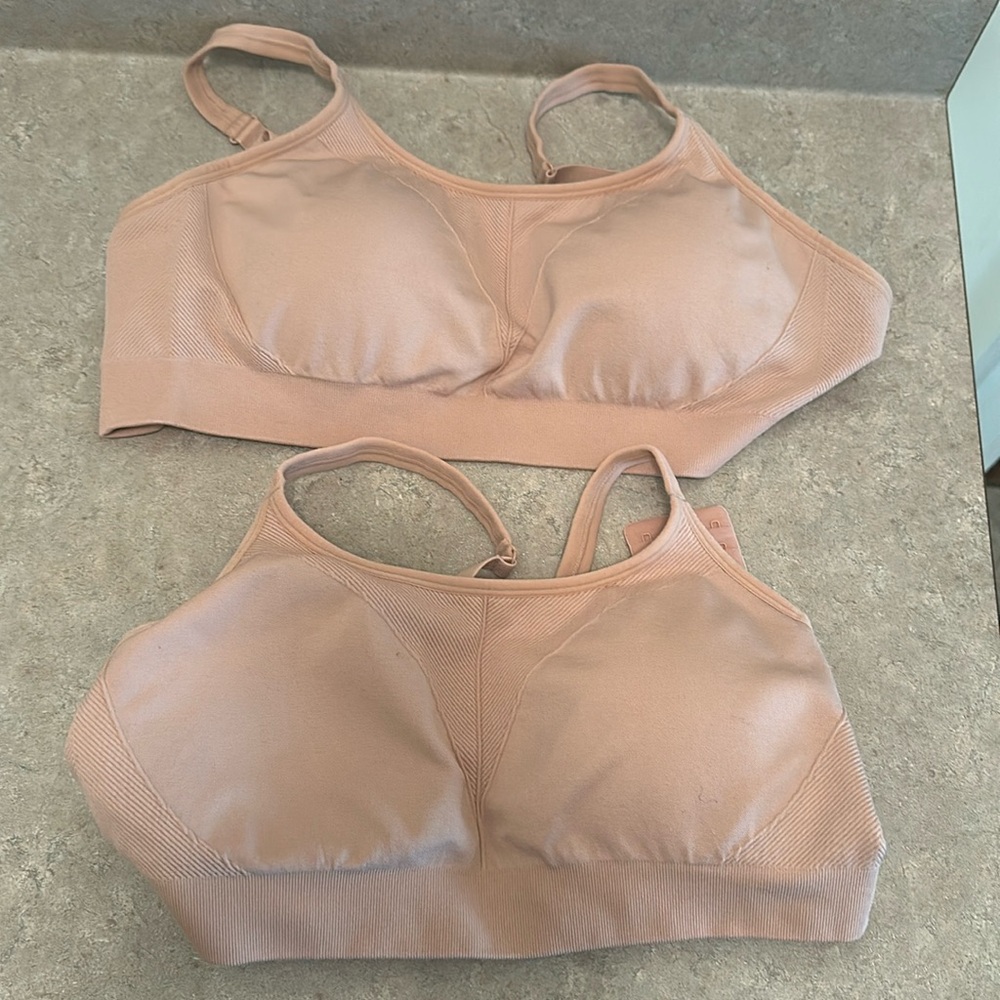 Pair of 2 Soma beige nude Sports Bra’s, size Large